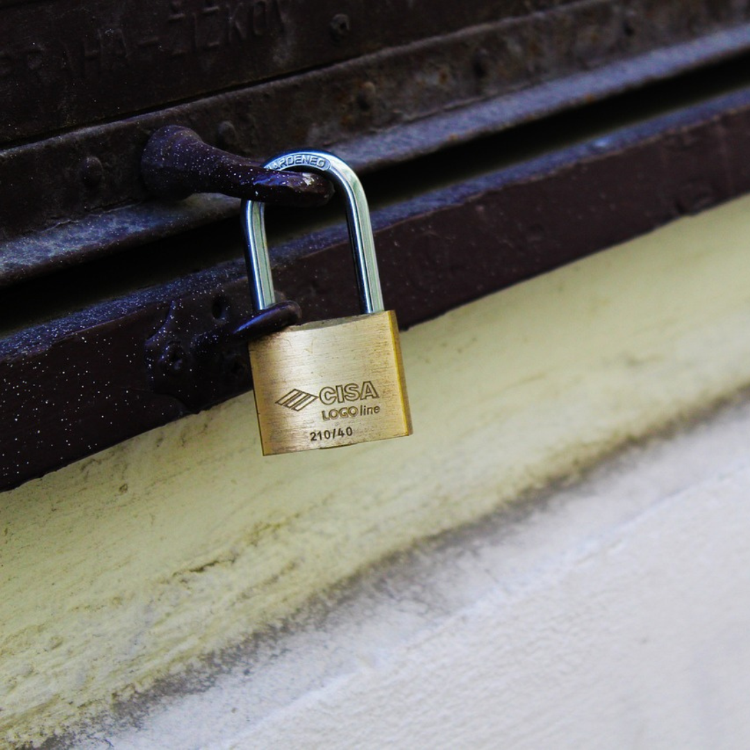 Protect Your Vehicle What's The Best Garage Door Lock? — Locks Direct