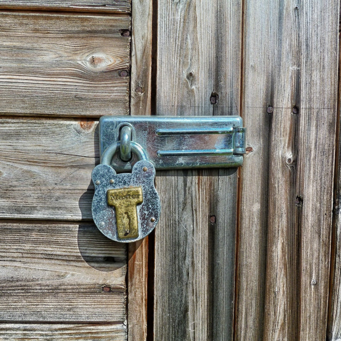 Securing UK Gardens: Your Guide to High Security Padlocks